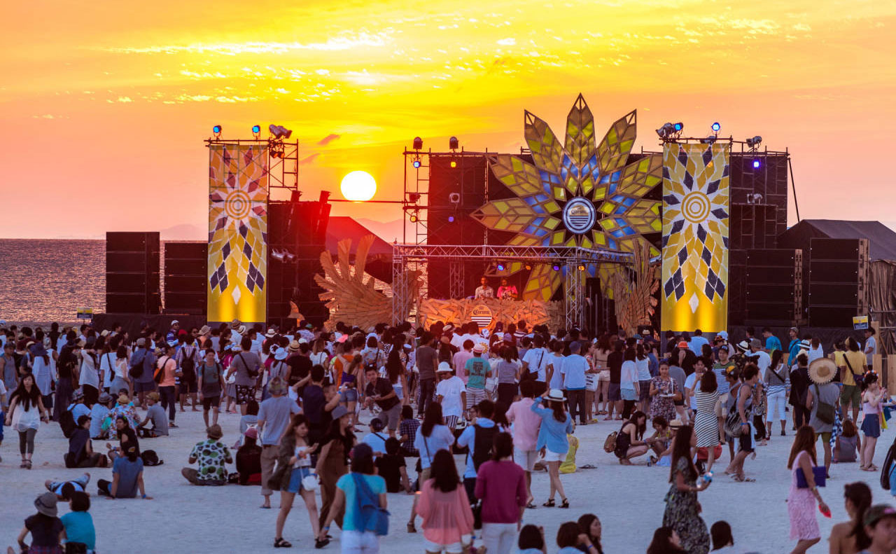 CORONA SUNSETS FESTIVAL